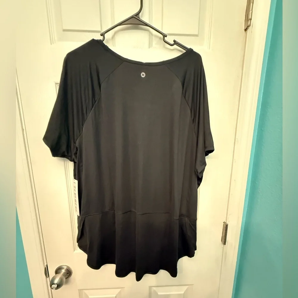 Women’s Short Sleeve Top - Picture 4 of 4